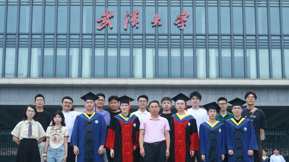 2026年6月毕业合影